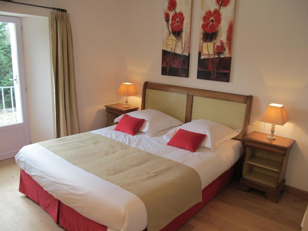 Au Domelia Provinois Hotel Cerneux Szoba fotó